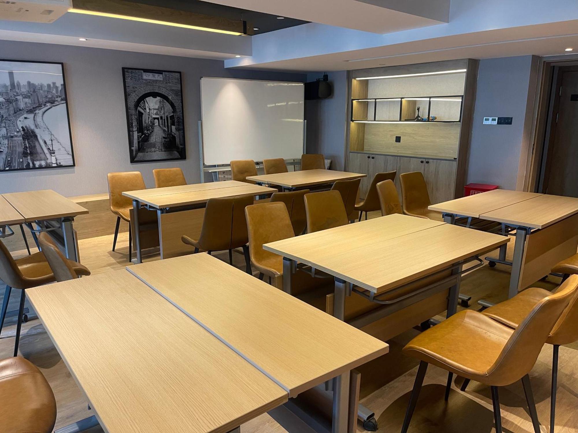 Park Inn By Radisson Shanghai Huanqiugang Екстериор снимка